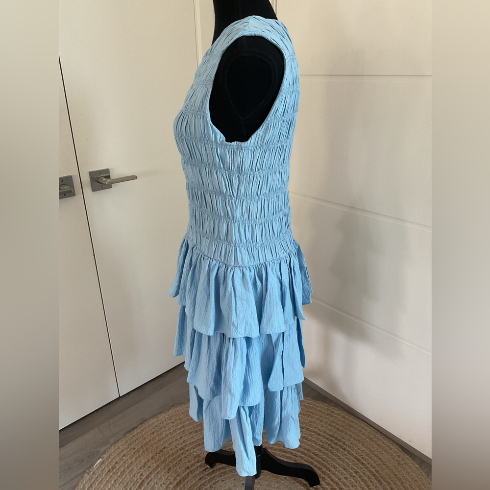 NEW Calvin Klein Blue Smocked & Tiered Sleeveless Dress. - Picture 4 of 14